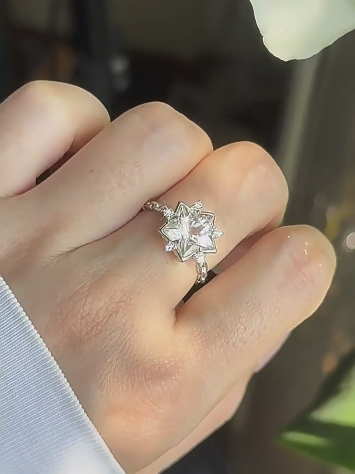 Bague tendance en cristal naturel transparent Starburst