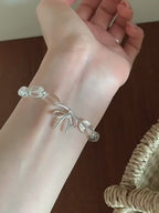Bracelet Nœud Quartz Clair Design Raffiné et Polyvalent – Purifie l'Aura, Stimule la Sagesse