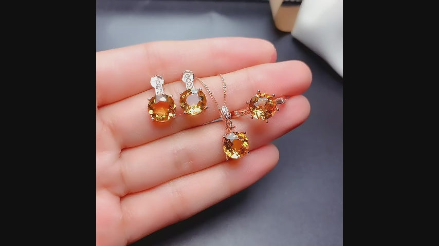Collier en cristal de quartz clair Pendentif facetté irrégulier