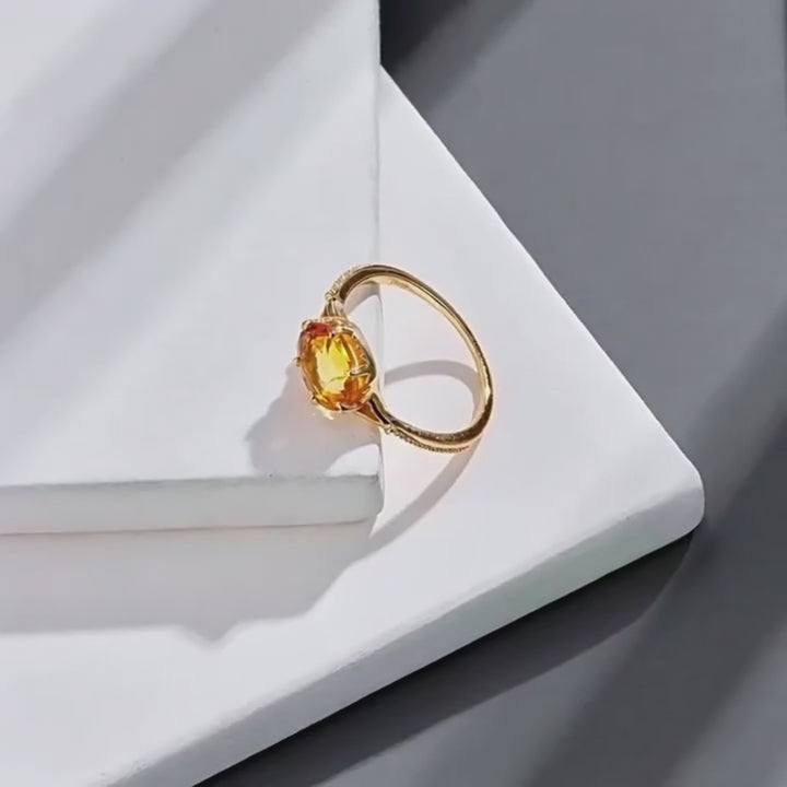 Bague délicate en citrine naturelle plaqué or 14 carats