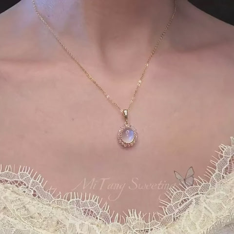 Collier Pierre de Lune Galaxie Doux Rêve Tombant – Intuition Douce, Protection Féminine