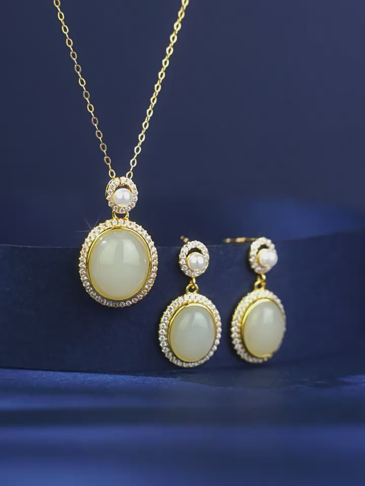 Collier de jade Hetian naturel éclat lunaire