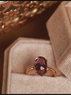 Bague en améthyste naturelle irrégulière – Calme l'esprit, approfondit l'intuition, attire la paix