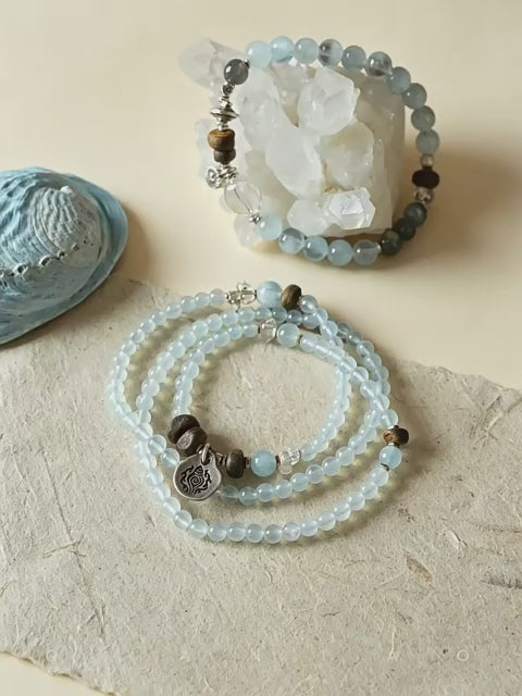 Bracelet en aigue-marine et bois d'agar naturels – Esprit calme, parole vraie, attire la bonne fortune