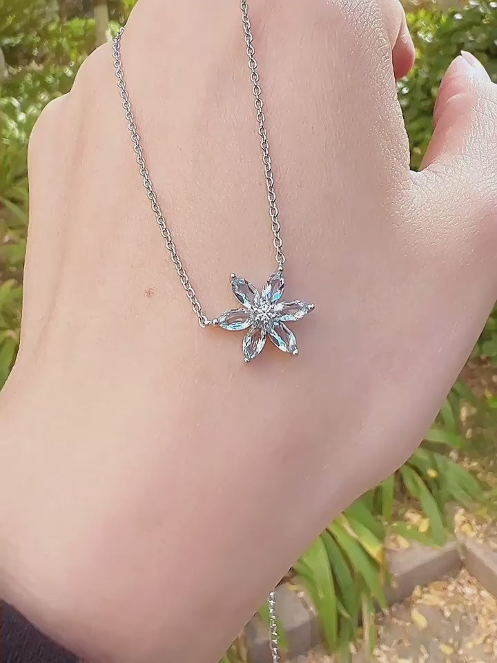Collier Fleur Aigue-marine Naturelle · Calmez Votre Énergie