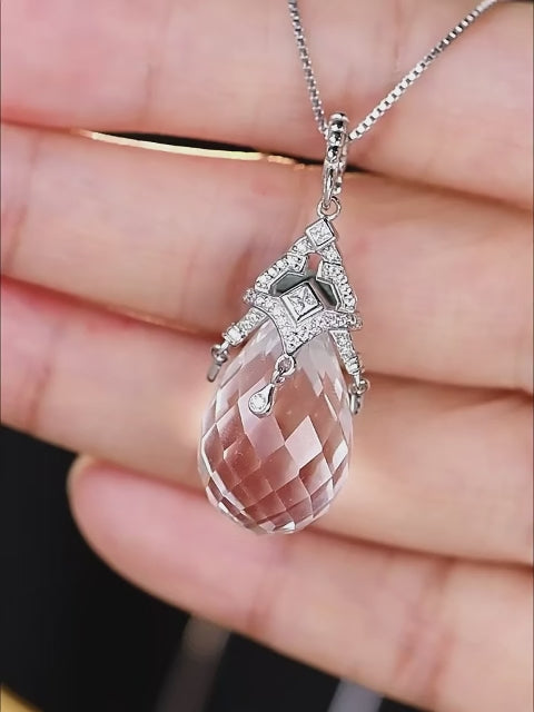 Collier Fleur de Neige en Cristal Naturel