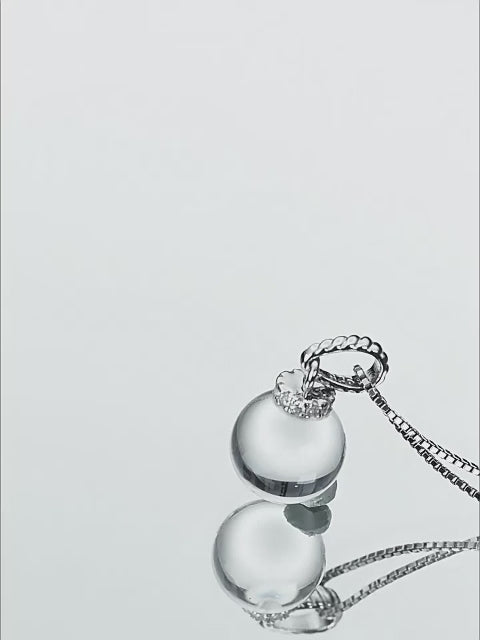 Collier en cristal naturel Moon Whisper