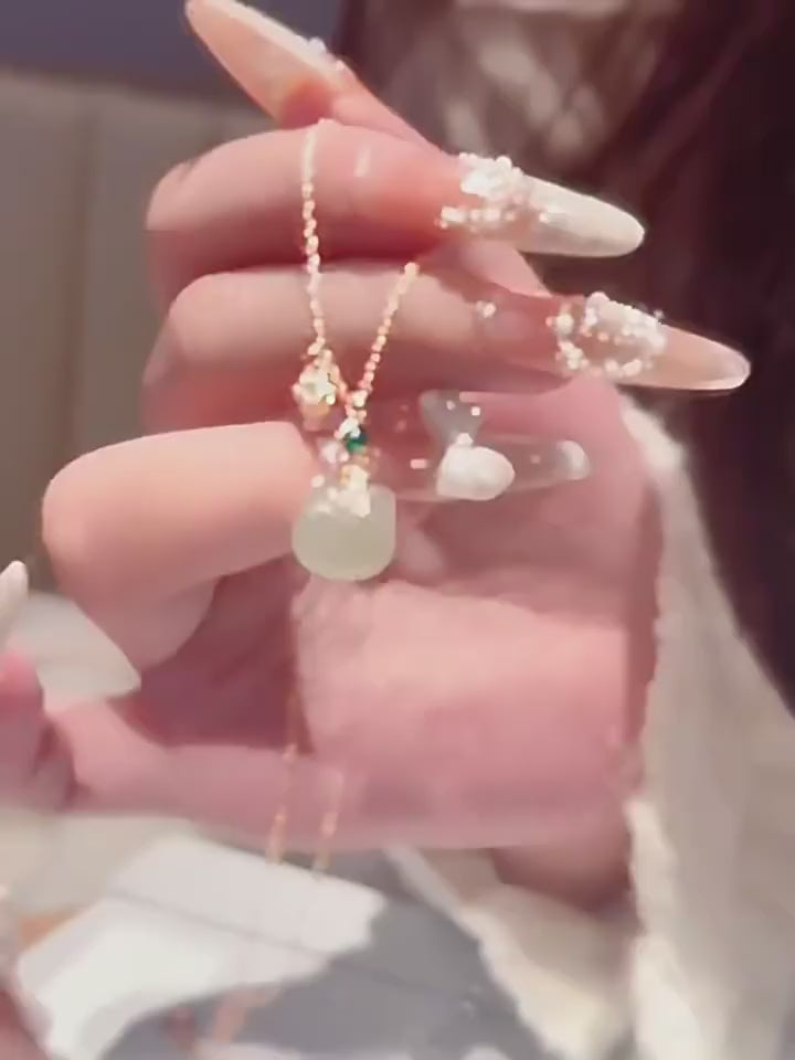 Collier à ajustement facile en quartz clair - Pureté intérieure et expression claire