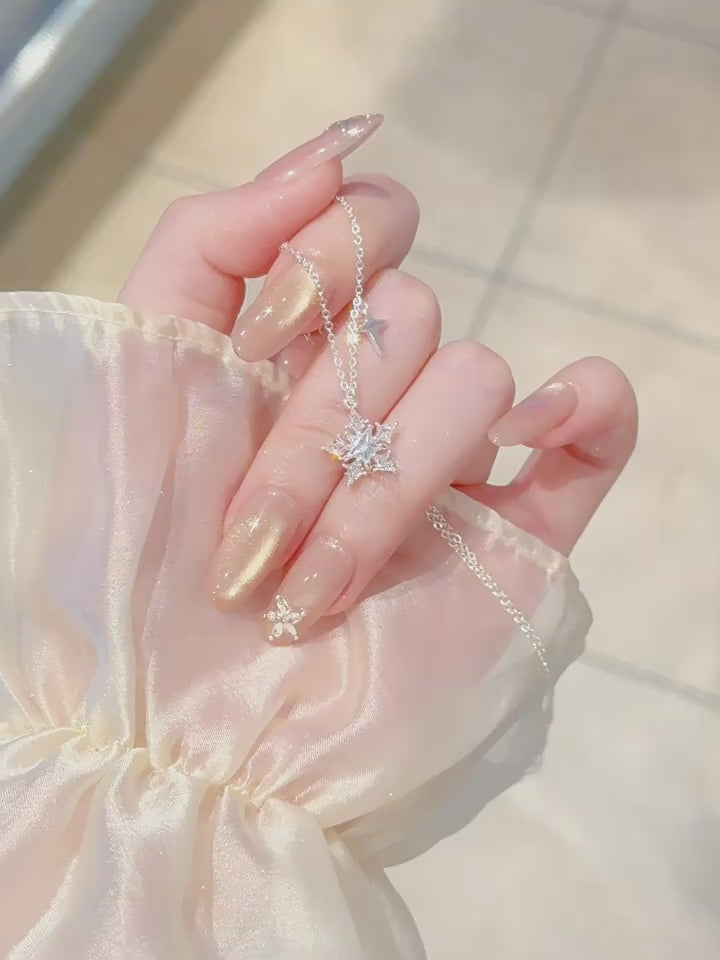 Collier Lune Éclat Éternel