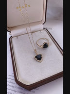 Collier Sakura en jade Hetian