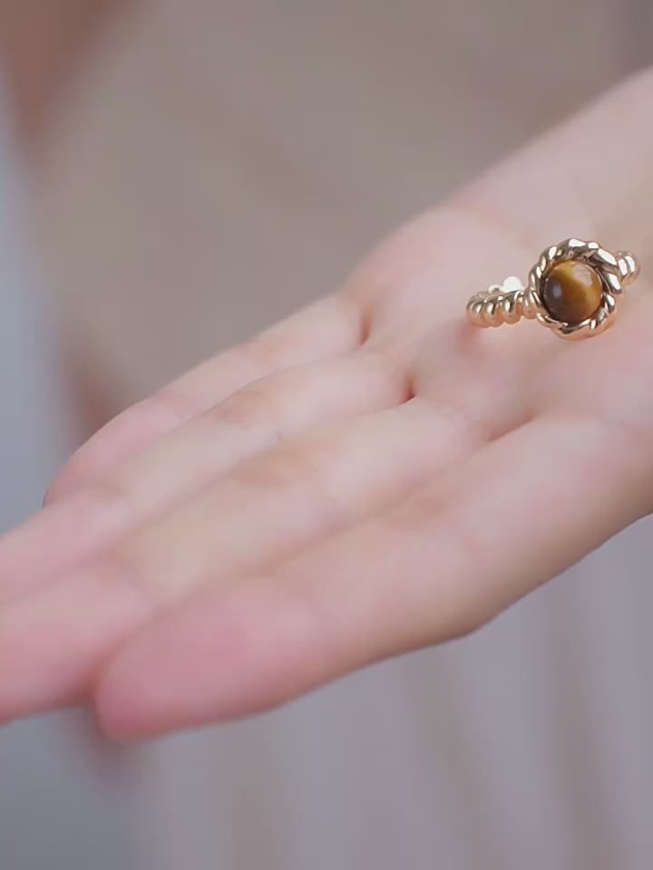 Bague en pierre naturelle œil de tigre torsadée vintage pour femme - Éloigne la négativité