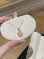 Collier en cristal naturel Serene Selflove