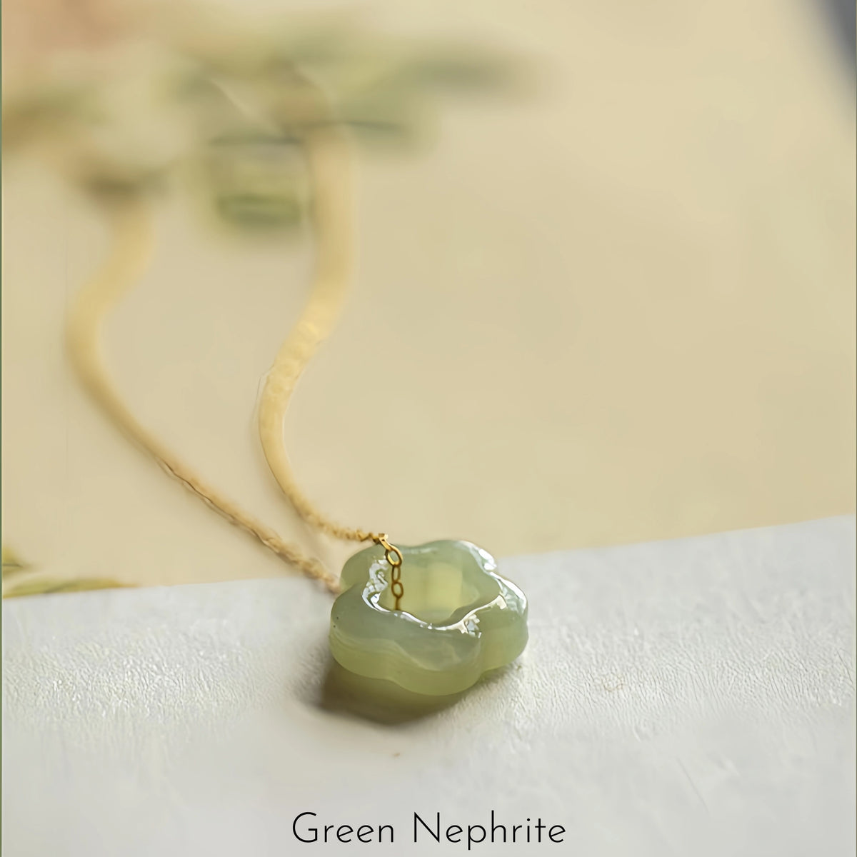 Collier à ajustement facile en quartz clair - Pureté intérieure et expression claire
