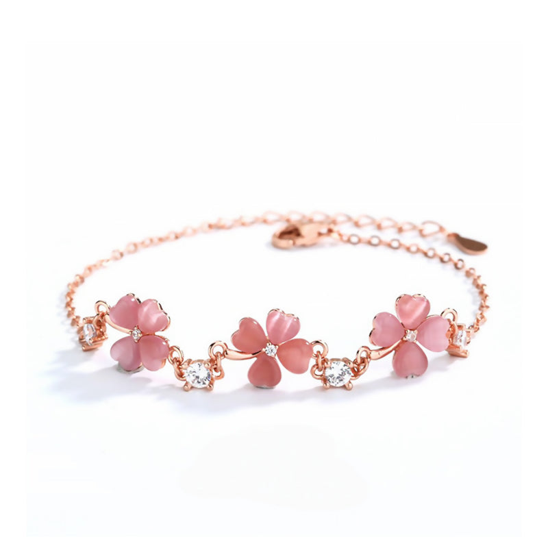 Lucky Four‑Leaf Clover Necklace/Bracelet/Earrings Set - Conveying Romance