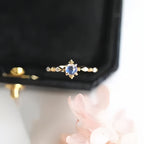 Bague Pierre de Lune Bleue Dreamland – Intuition Douce, Protection Féminine