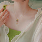 Collier à ajustement facile en quartz clair - Pureté intérieure et expression claire