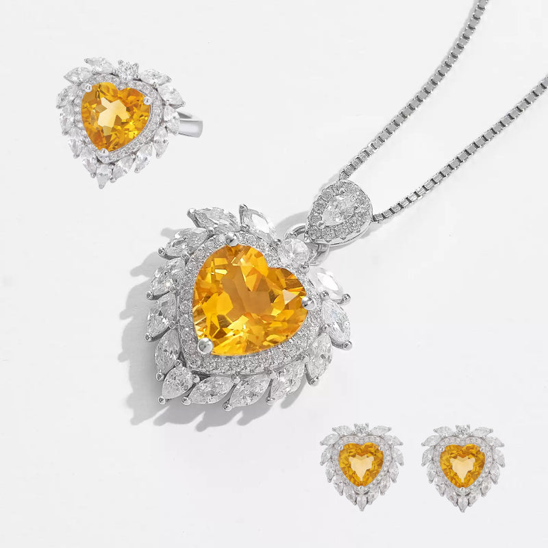 Collier Cœur Étincelant en Cristal Naturel